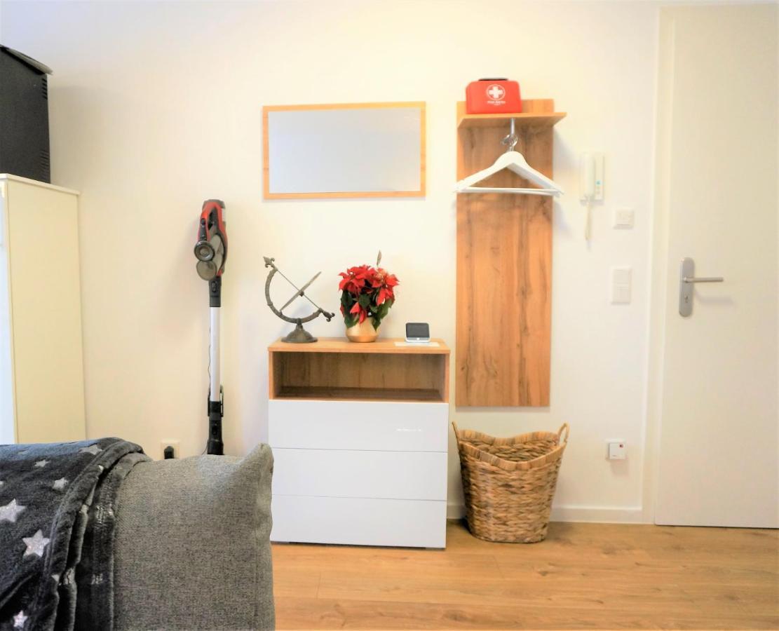 Mein Apartment, Stars Mit Balkon Und Klima Fuer Bis Zu 4 Personen Frankenthal  Exterior foto