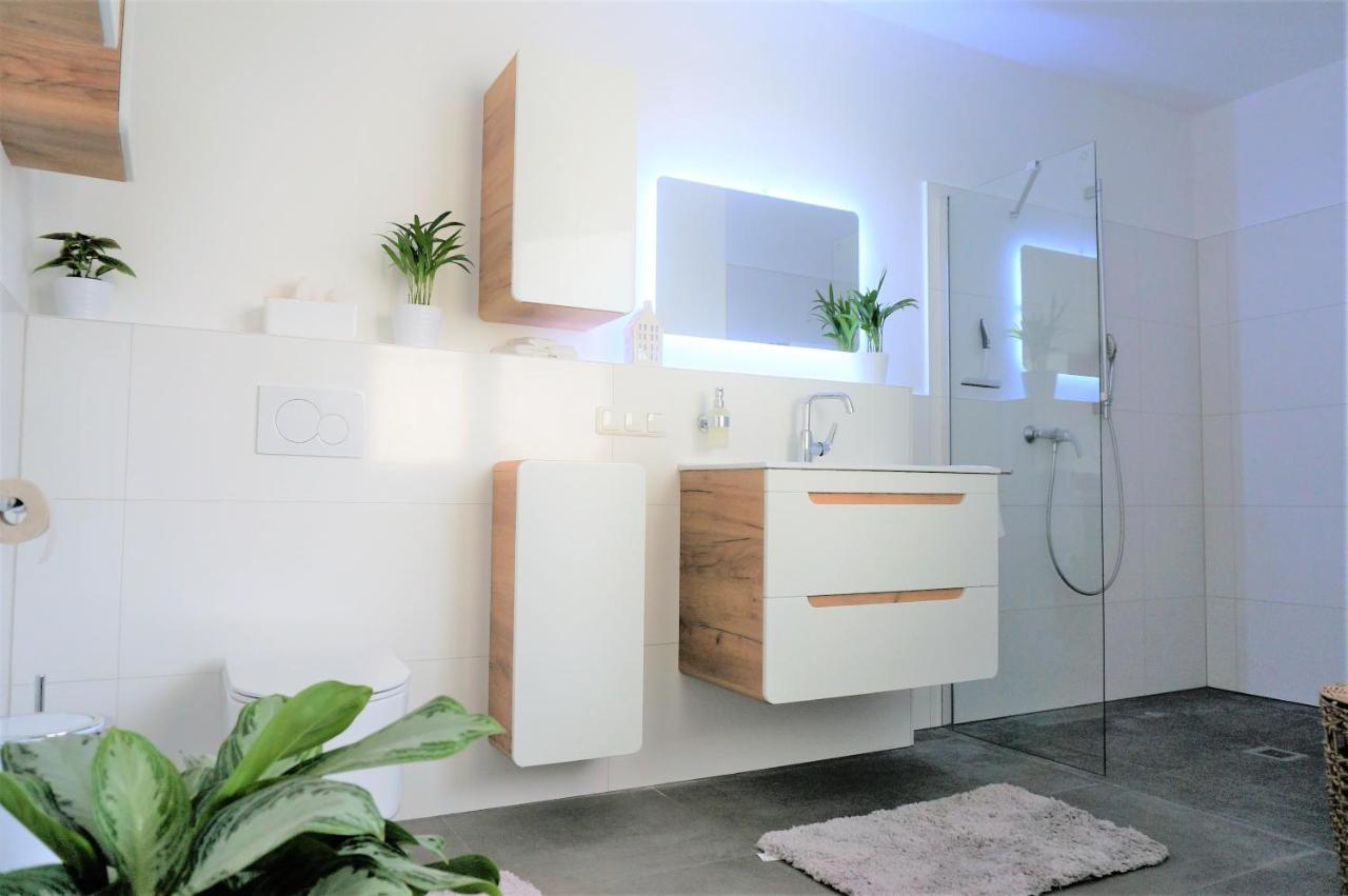 Mein Apartment, Stars Mit Balkon Und Klima Fuer Bis Zu 4 Personen Frankenthal  Exterior foto