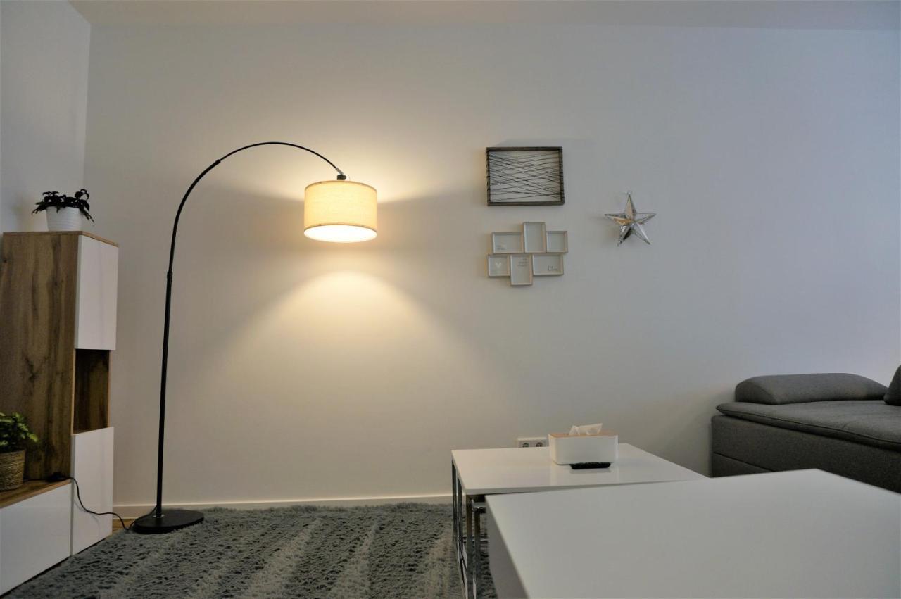 Mein Apartment, Stars Mit Balkon Und Klima Fuer Bis Zu 4 Personen Frankenthal  Exterior foto